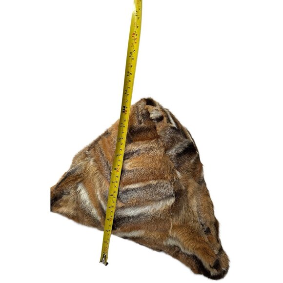 Real Rabbit Fur Triangle Accent Pillow – Modern Luxury Home Decor - Picture 8 of 8